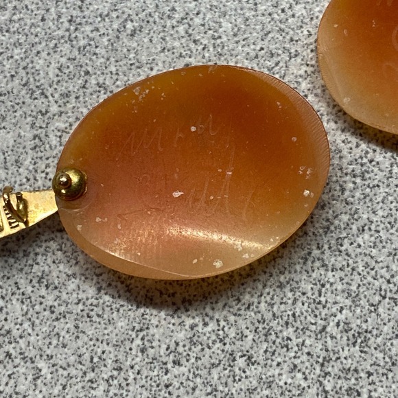 Vintage Italian Gold Cameo Earrings Oval Carved Shell Woman Face Dangle Old - Picture 7 of 9